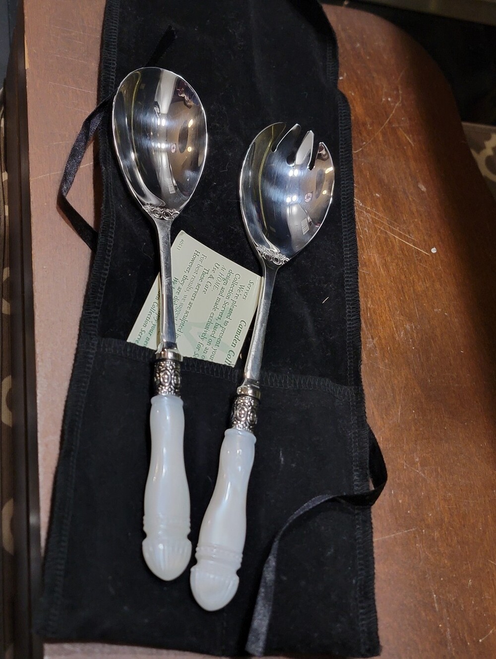 Southern Living At Home Camden Salad Server Set (2 Piece) With Pouch